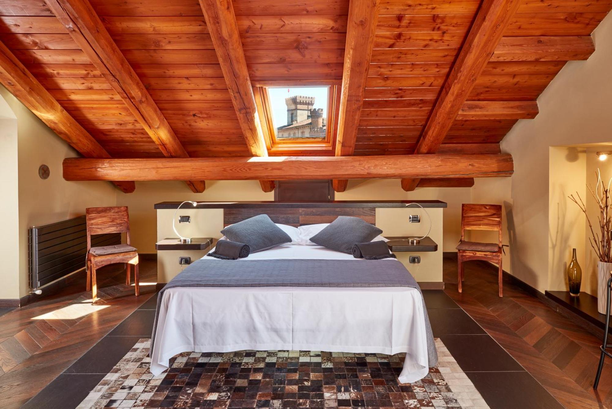 Casa Svizzera Agriturismo Bed and Breakfast Barolo Exteriör bild